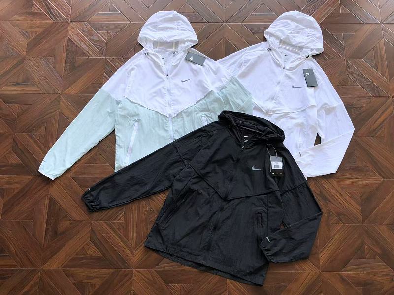 NIKE JACKETS (21)