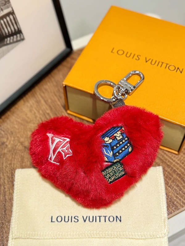 LOUIS VUITTON (50)