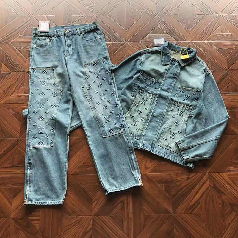 LOUIS VUITTON PANTS (80)