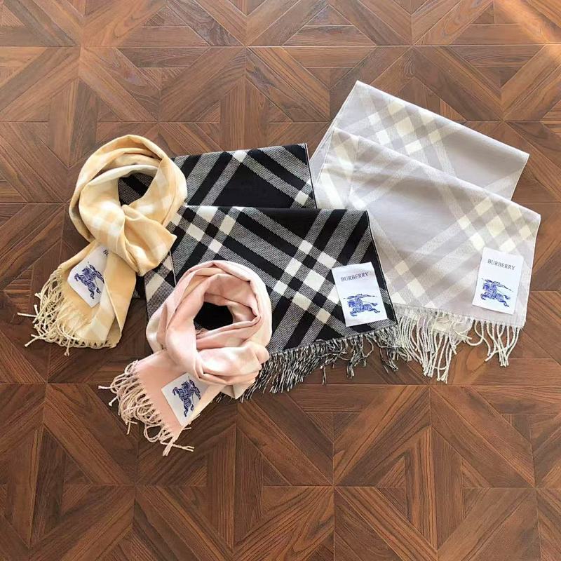 BURBERRY SCARVES (7)