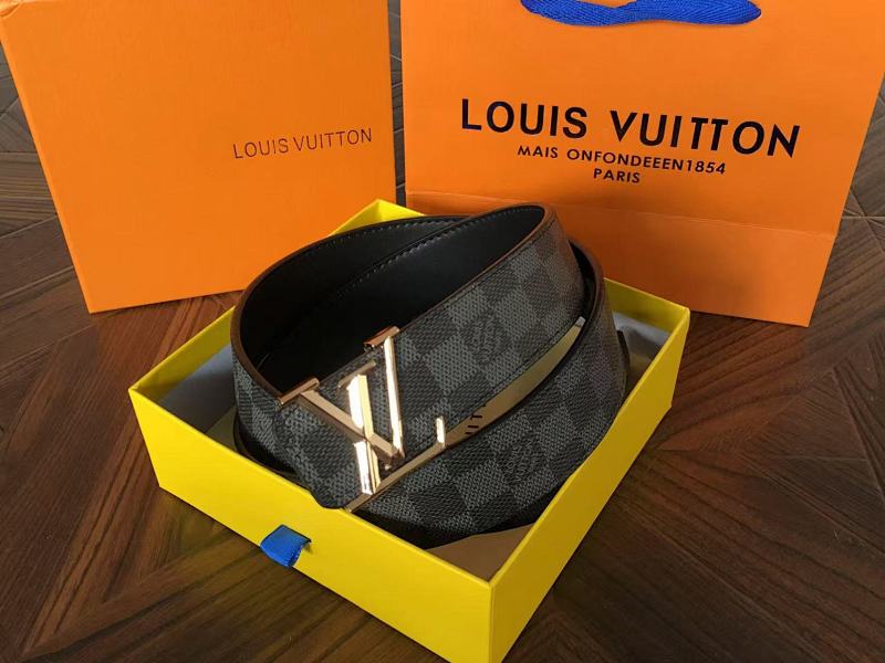 LOUIS VUITTON BELTS (7)