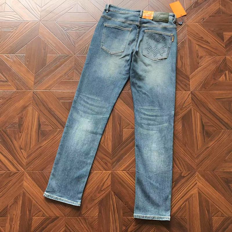 LOUIS VUITTON PANTS (102)