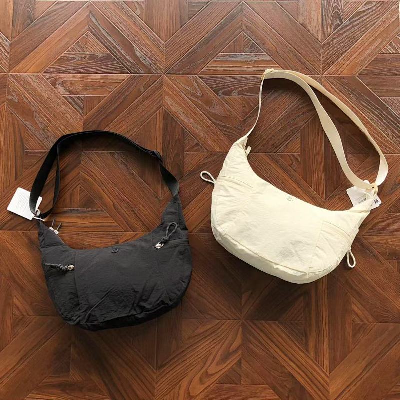LULULEMON BAGS (18)