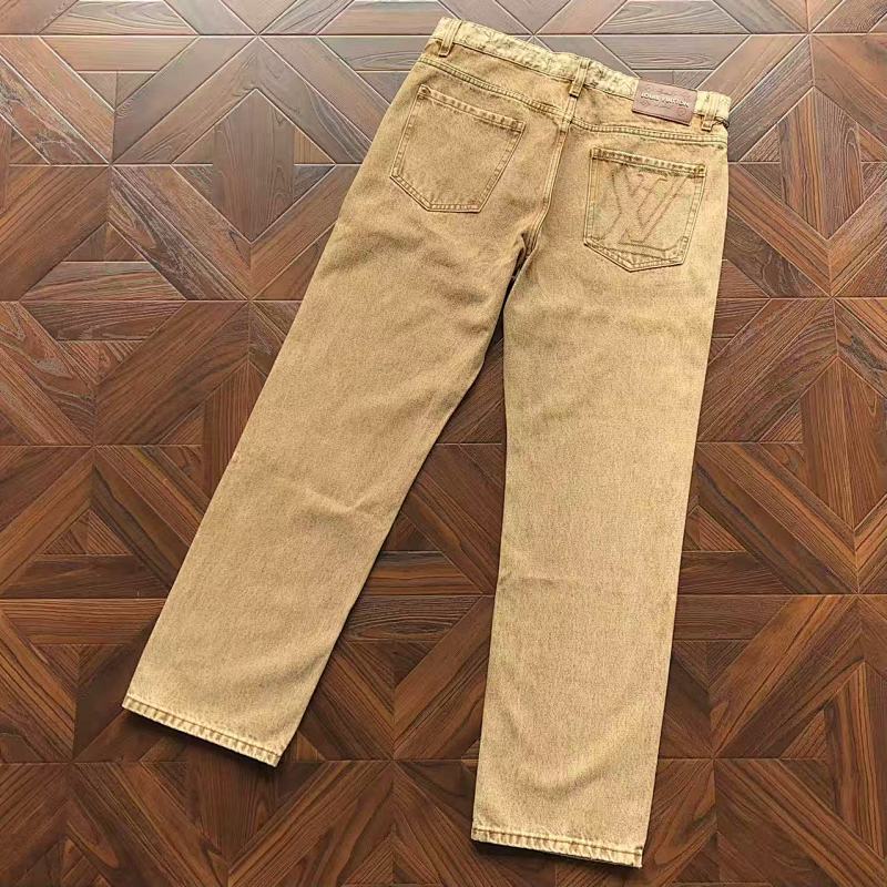 LOUIS VUITTON PANTS (156)