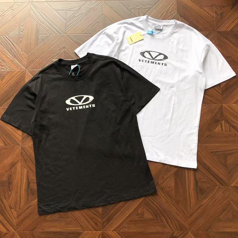 VETEMENTS TSHIRTS (47)