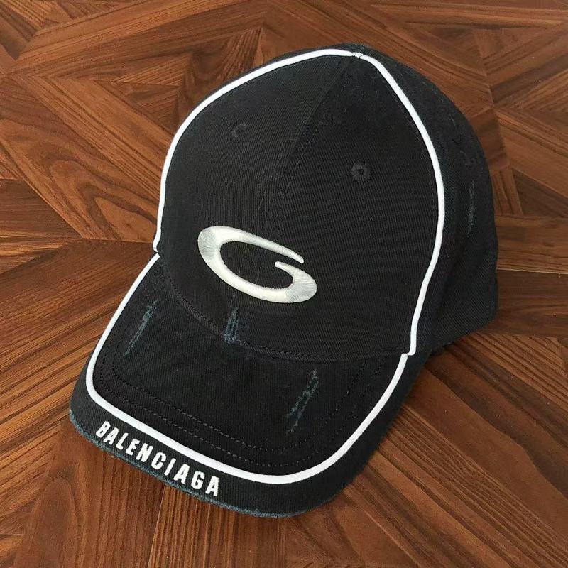 BALENCIAGA CAPS (20)