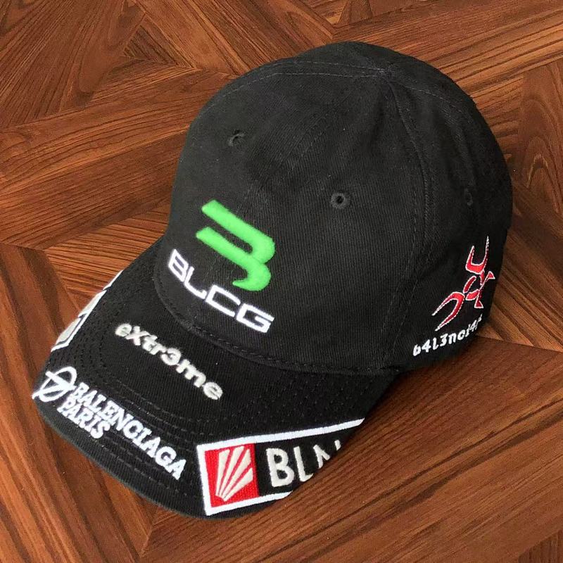 BALENCIAGA CAPS (21)