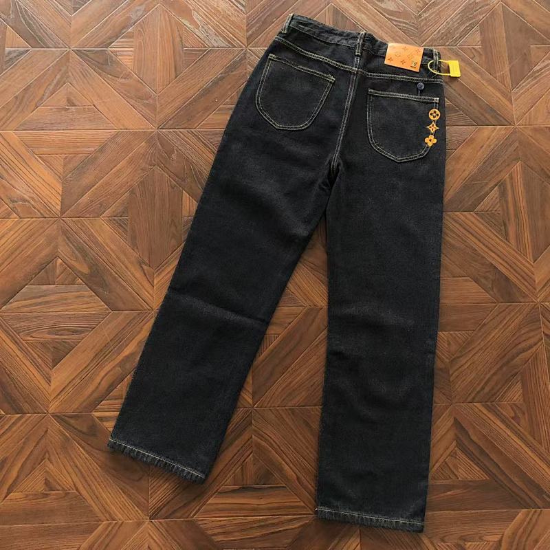 LOUIS VUITTON PANTS (63)