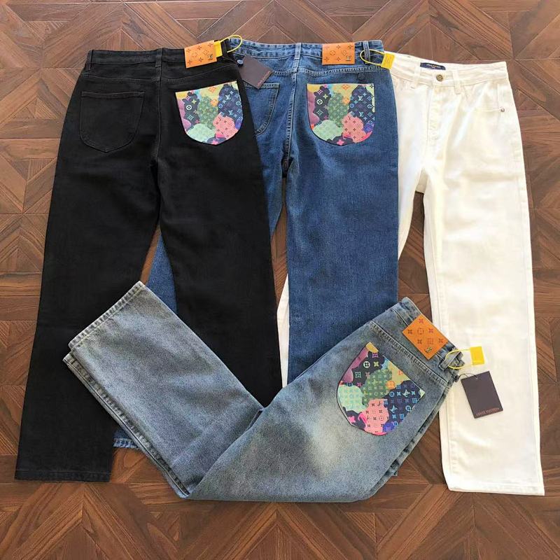 LOUIS VUITTON PANTS (24)