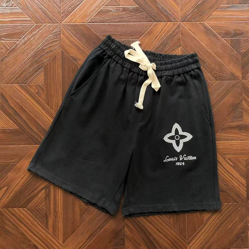 LOUIS VUITTON SHORTS (41)