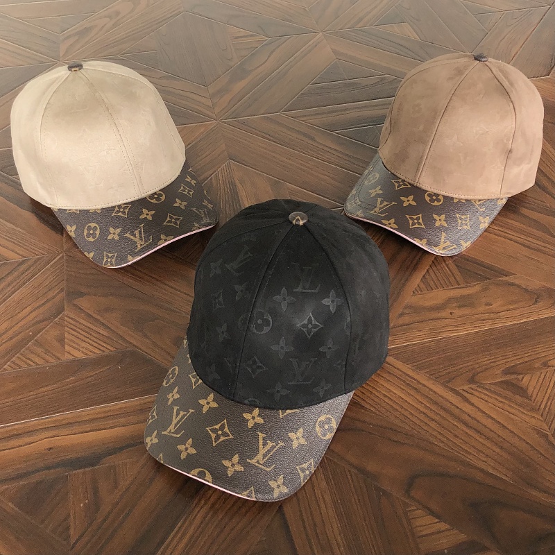 LOUIS VUITTON CAPS