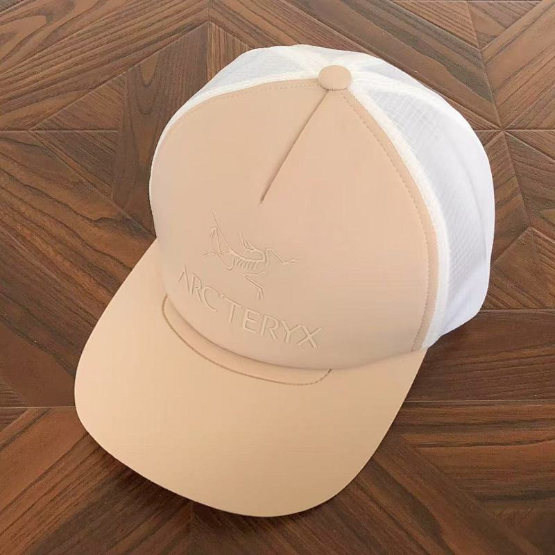 ARC'TERYX CAPS (9)