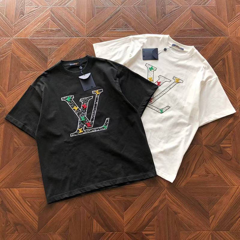 LOUIS VUITTON TSHIRTS (377)
