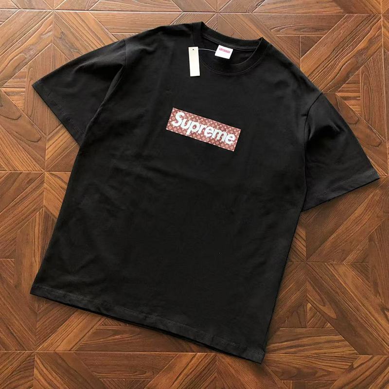 SUPREME TSHIRTS (140)