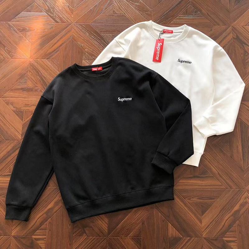 SUPREME SWEATSHIRTS