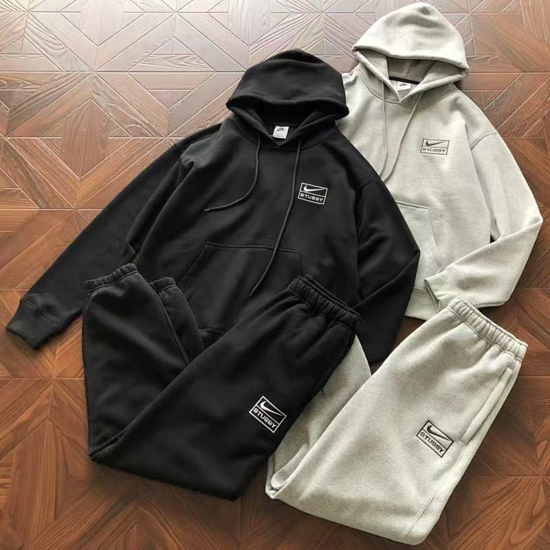 STUSSY HOODIES (3)
