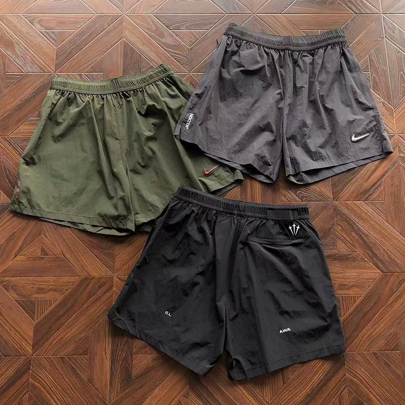 NIKE SHORTS (2)