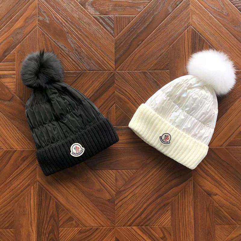 MONCLER CAPS (5)