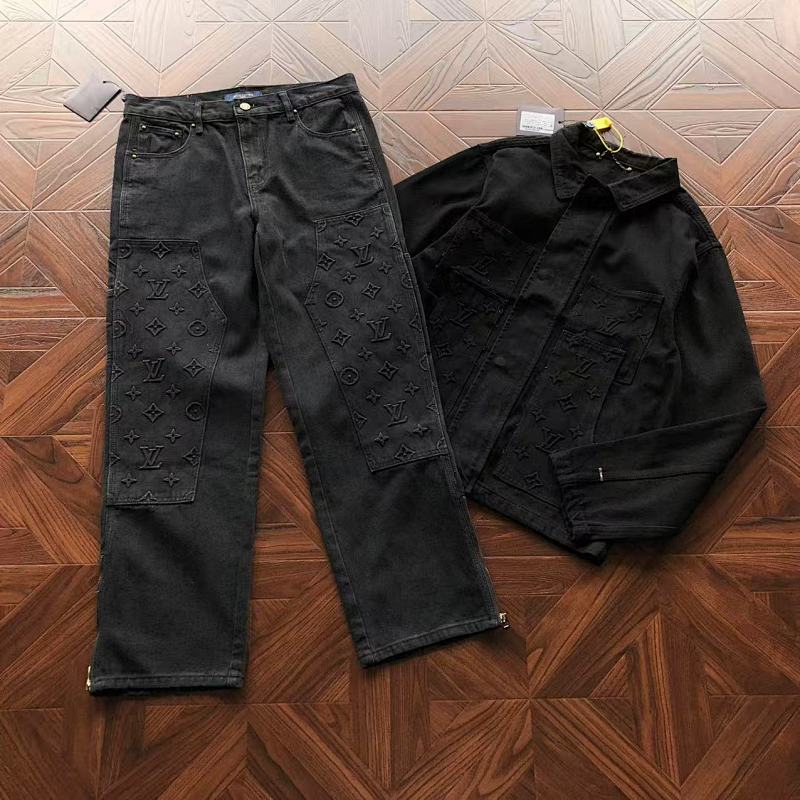 LOUIS VUITTON PANTS (90)