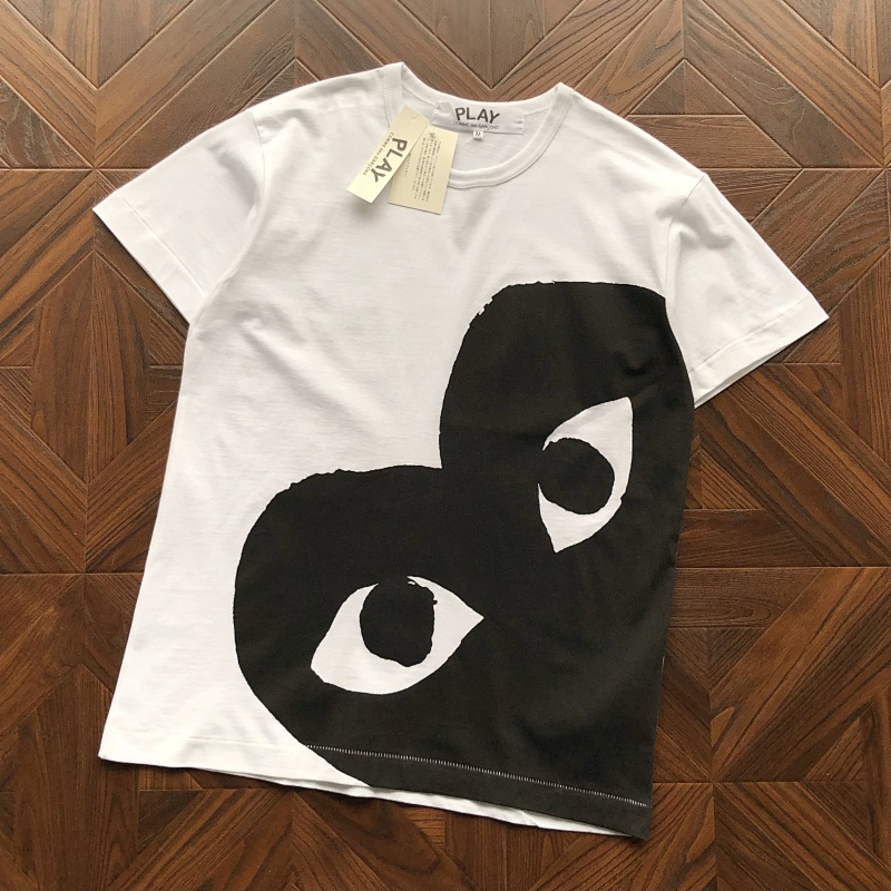 COMME DES GARCONS TSHIRTS (35)