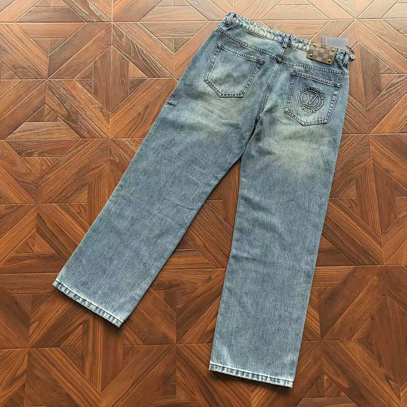 LOUIS VUITTON PANTS (165)