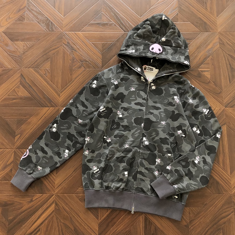 BAPE HOODIES (3)