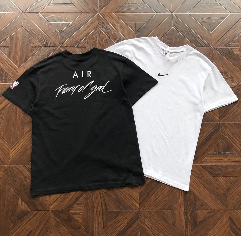 ESSENTIALS TSHIRTS (4)