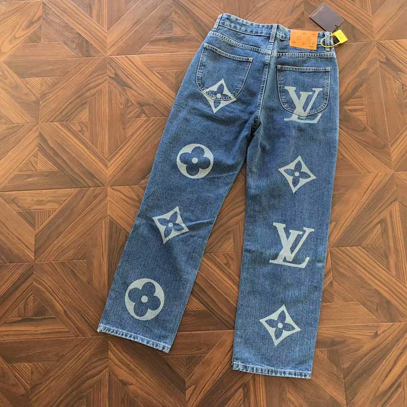 LOUIS VUITTON PANTS (28)