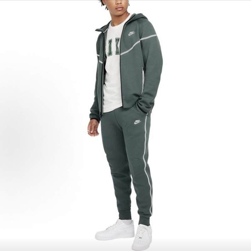 NIKE HOODIES (26)
