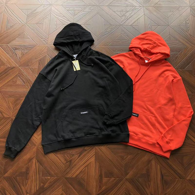 VETEMENTS HOODIES (25)