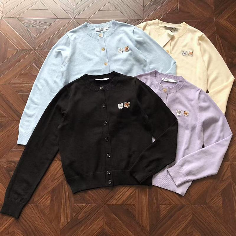 MAISON KITSUNE SWEATERS (4)