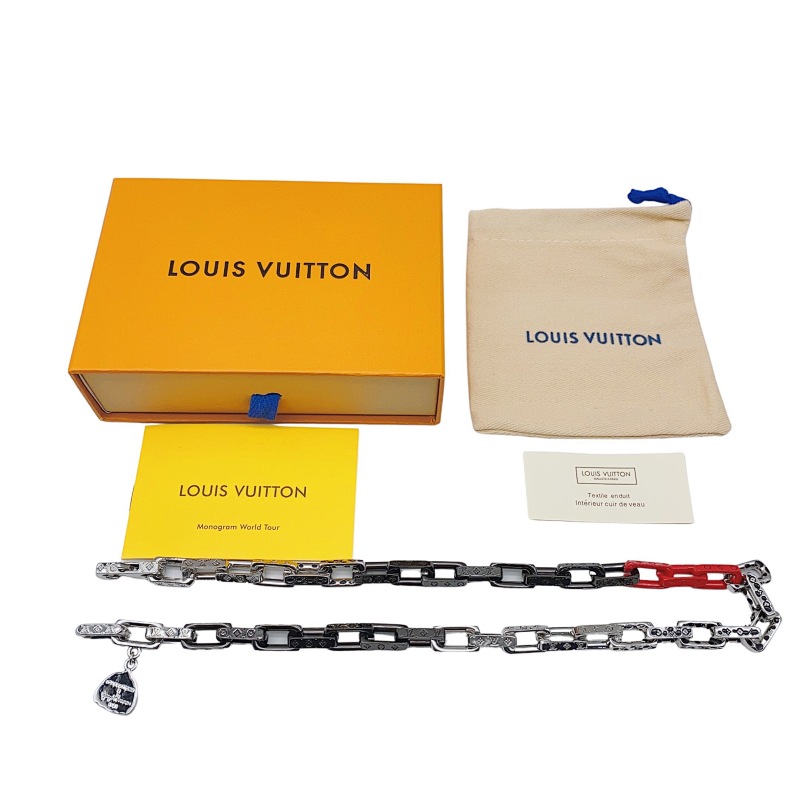 LOUIS VUITTON (202)