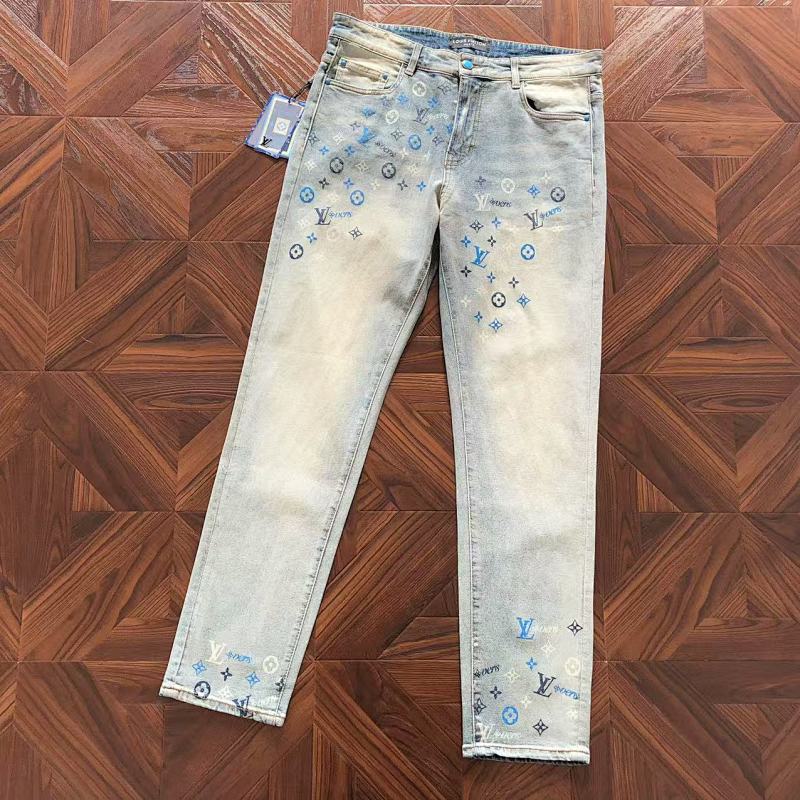 LOUIS VUITTON PANTS (3)