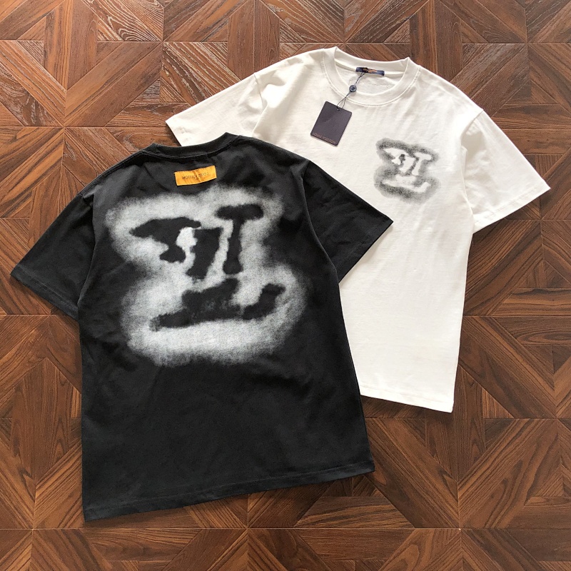 LOUIS VUITTON TSHIRTS (3)