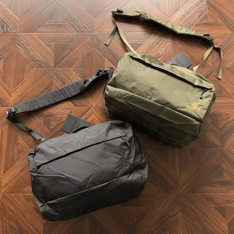 ARC TERYX BAGS (17)