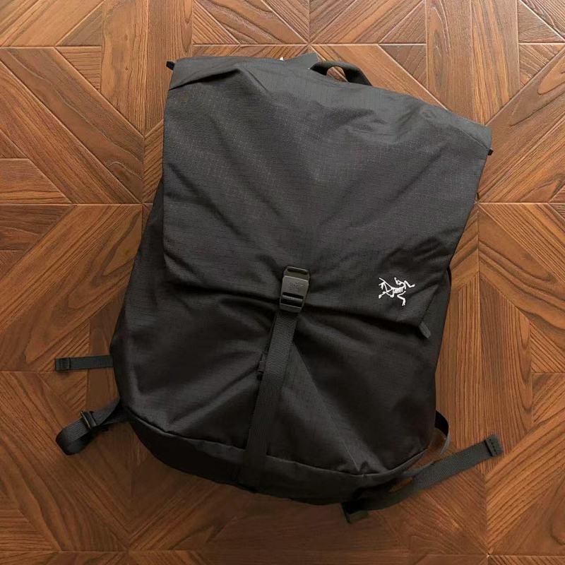 ARC'TERYX BAGS (9)