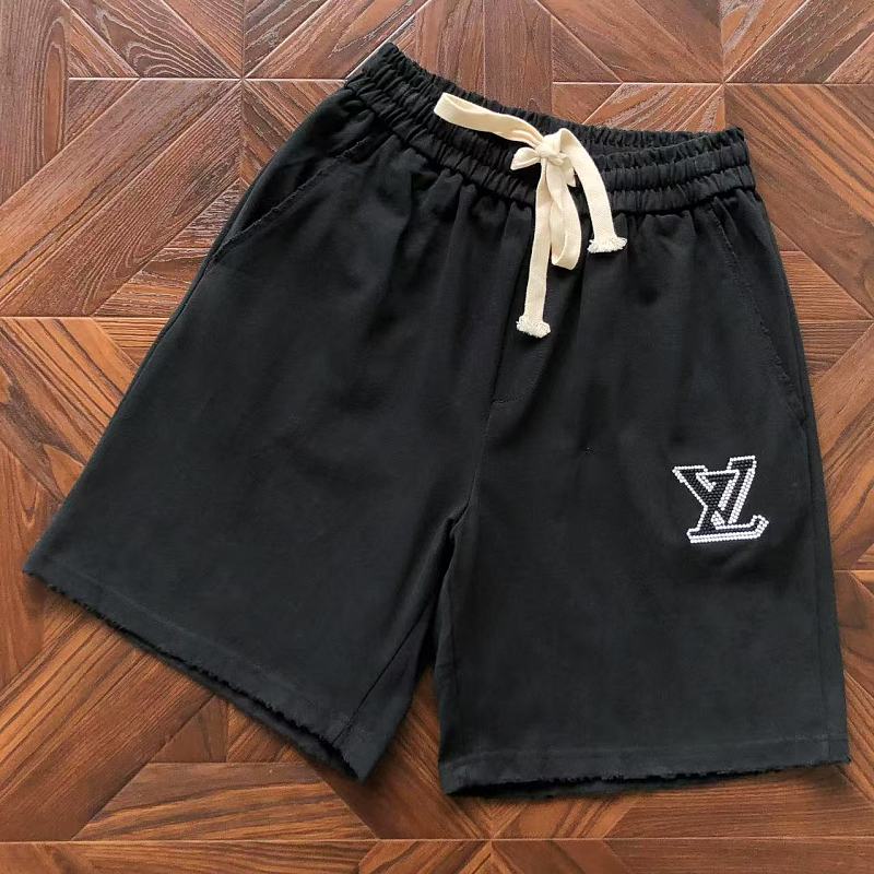 LOUIS VUITTON SHORTS (39)