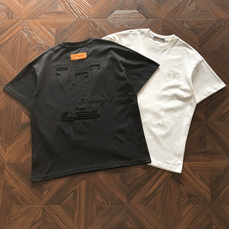 LOUIS VUITTON TSHIRTS (230)