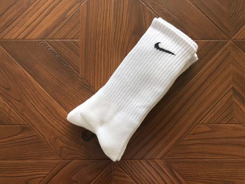 NIKE (46)