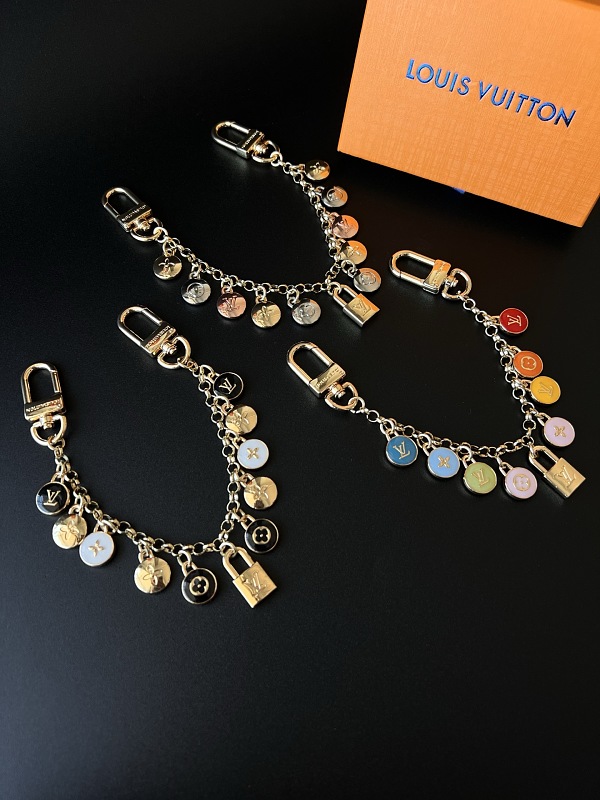 LOUIS VUITTON (59)
