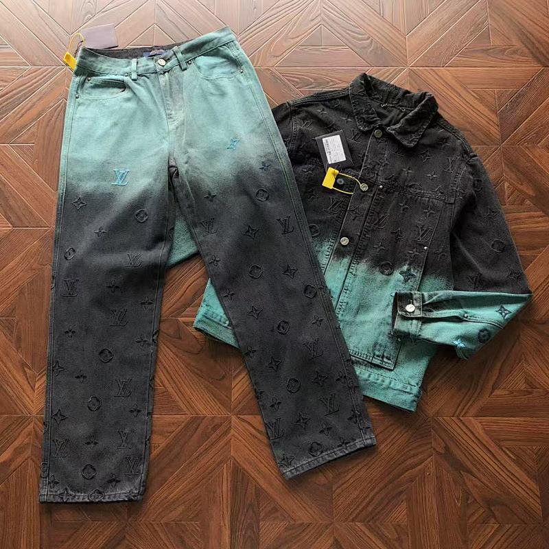 LOUIS VUITTON PANTS (62)