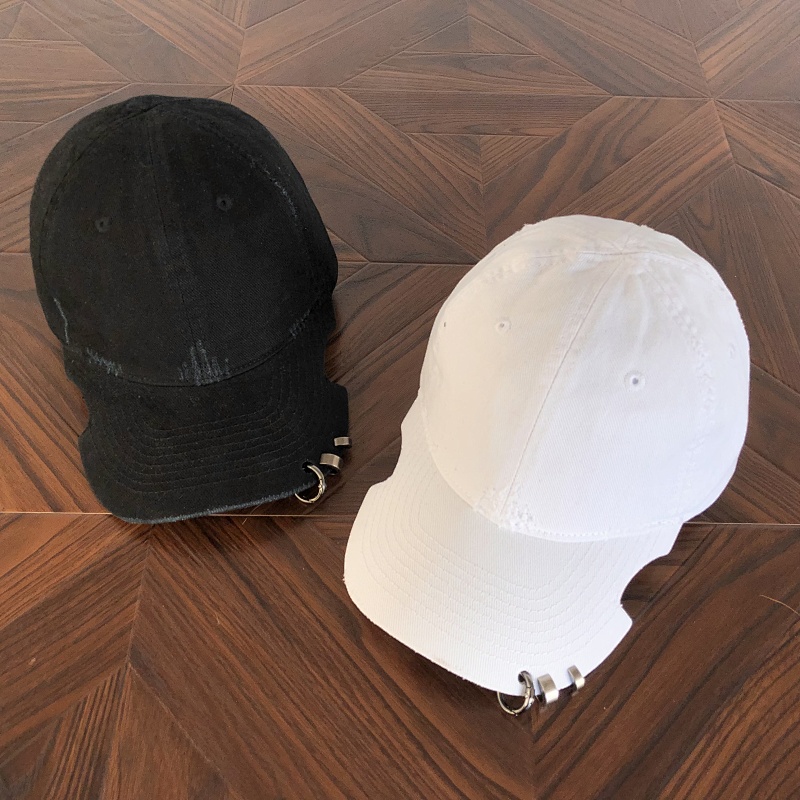 BALENCIAGA CAPS (19)