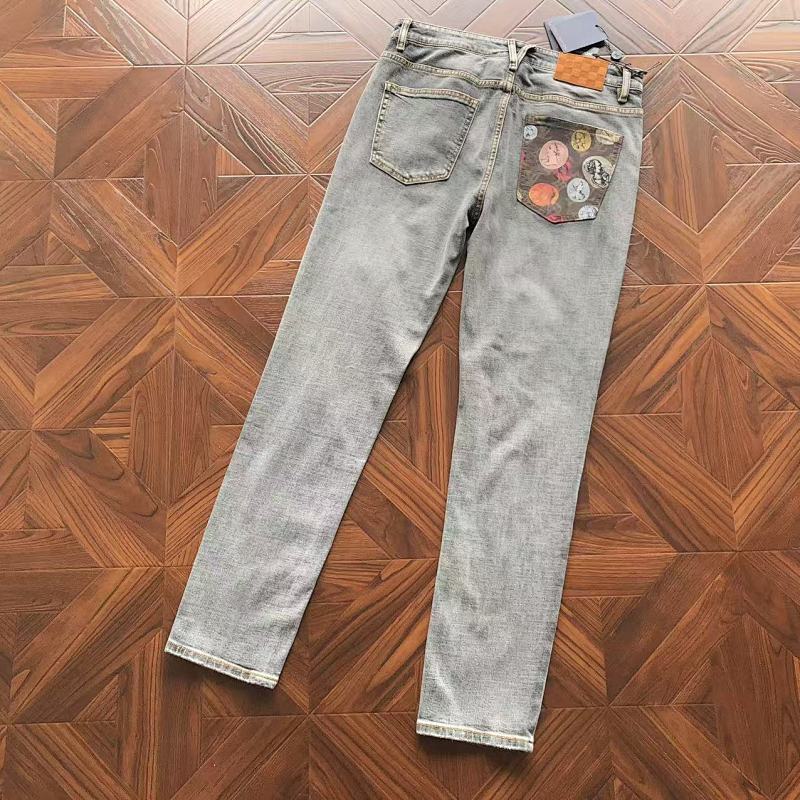 LOUIS VUITTON PANTS (143)