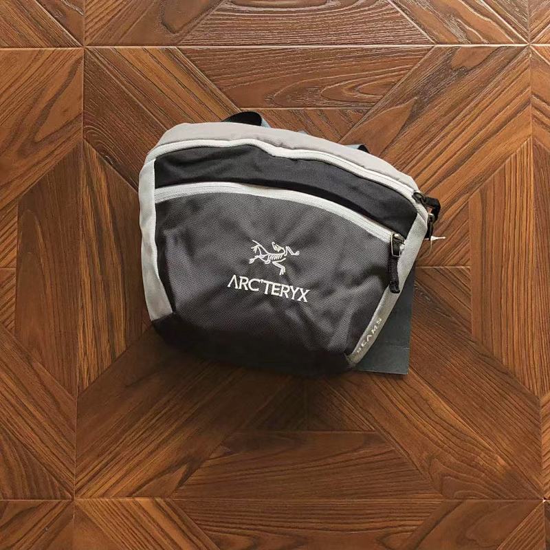 ARC TERYX BAGS (9)