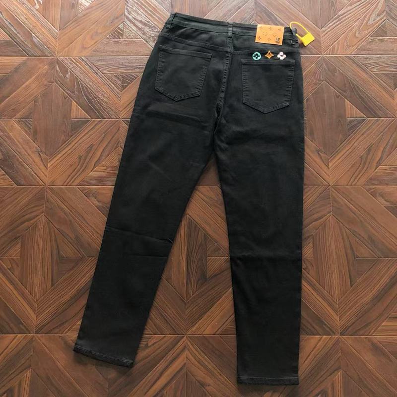 LOUIS VUITTON PANTS (33)