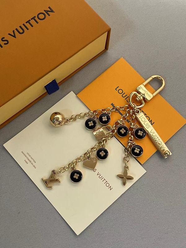 LOUIS VUITTON (6)