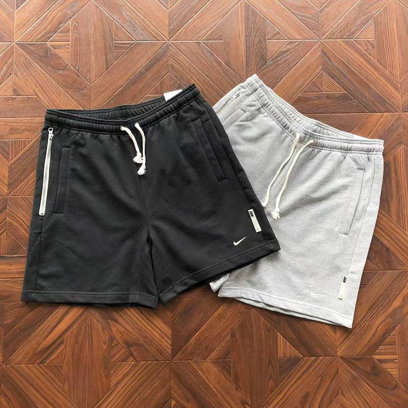 NIKE SHORTS (37)