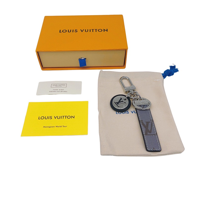 LOUIS VUITTON KEYCHAINS