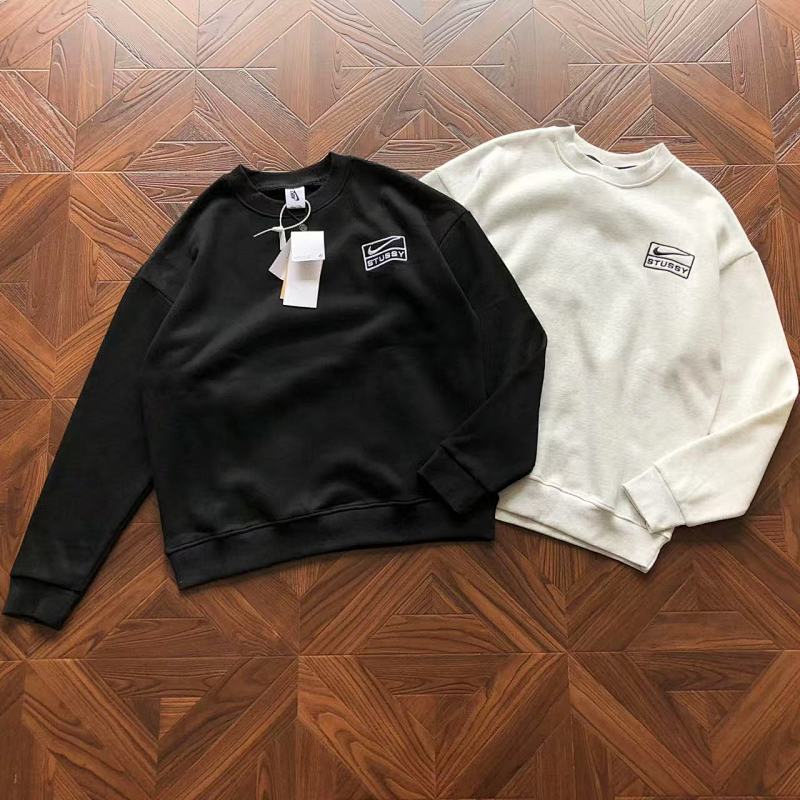 NIKE SWEATSHIRTS (19)