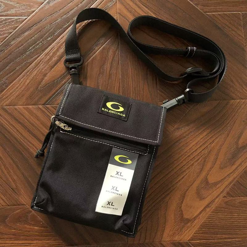 BALENCIAGA BAGS (2)